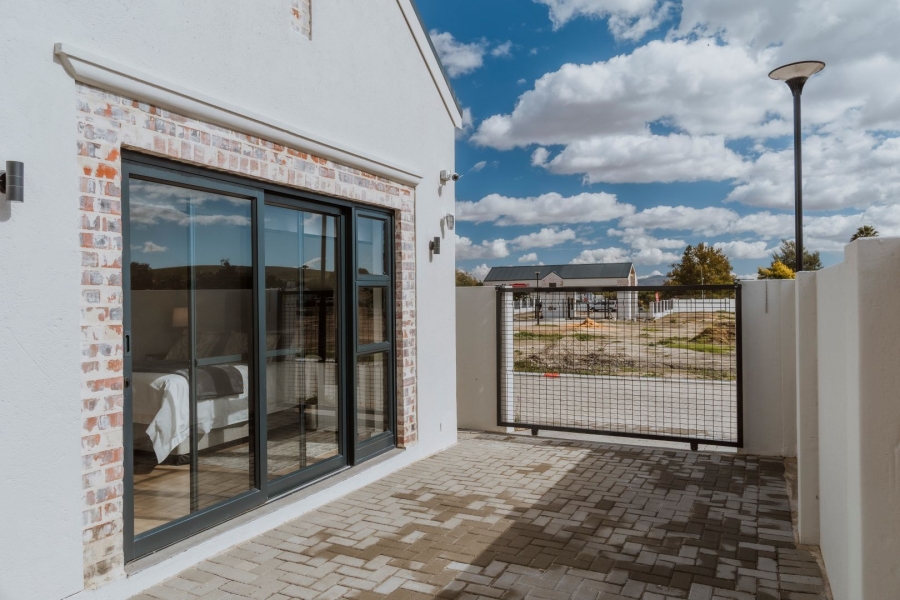 2 Bedroom Property for Sale in Berg En Dal Western Cape